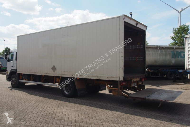 Kamion Volvo .260