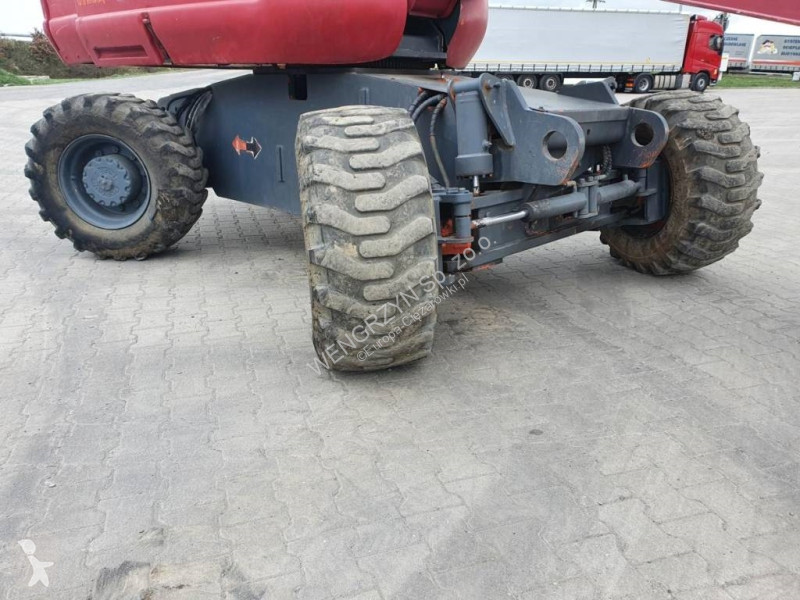 Автовышка JLG Podnośnik koszowy JLG 600 SJ