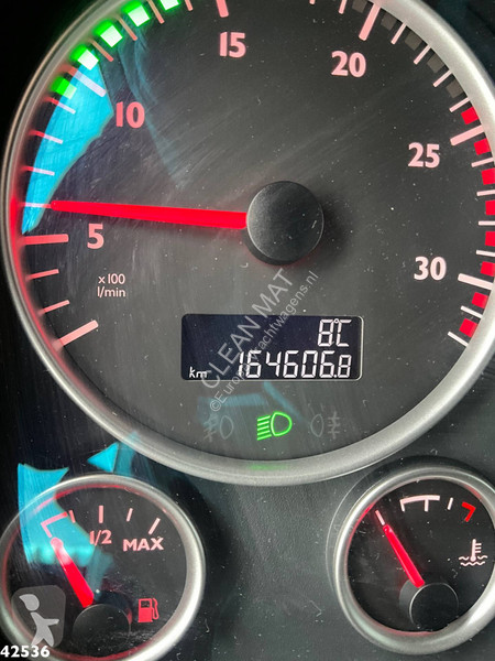 شاحنة MAN 35.500 8x4 HMF 95 Tonmeter laadkraan...