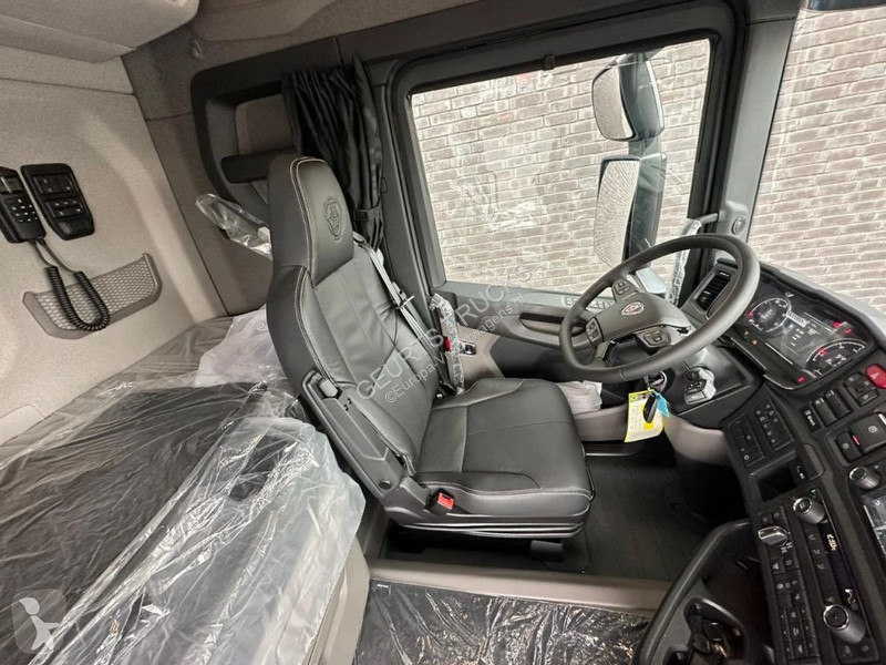 Vrachtwagen Scania R540 NGS 10X4 TRIDEM CHASSIS...