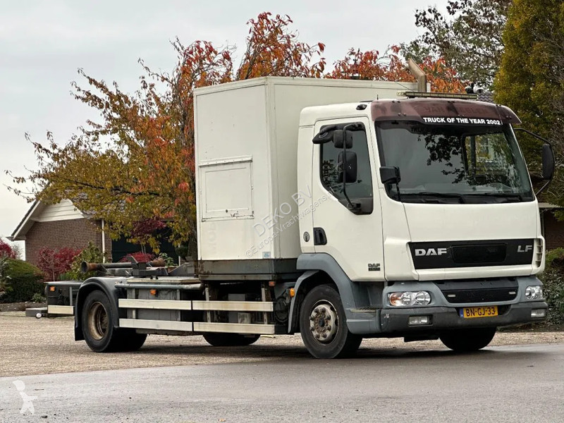Kamion DAF 180!! HAAKARM/CONTAINER!!MOBILE...