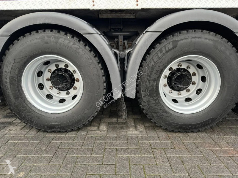Camion Scania P420 8X4 + FAUN HK 40 + JIB...