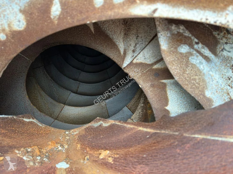 Kamion  ST3 CONCRETE MIXER/MISCHER/MIXER