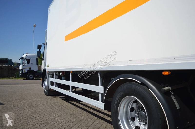 Vrachtwagen Volvo FE 260 * EURO5 * CARRIER...