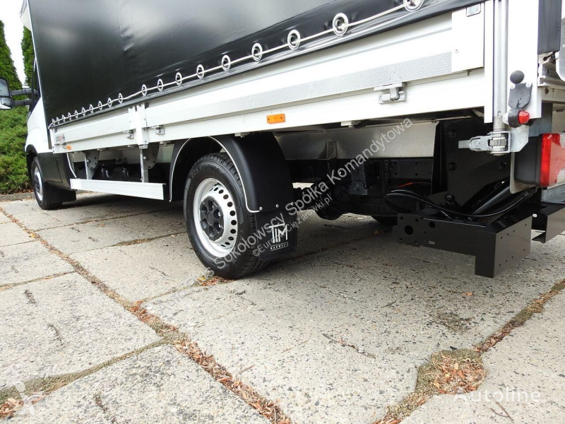 Veicolo commerciale Iveco DAILY 35S18 PLANDEKA...