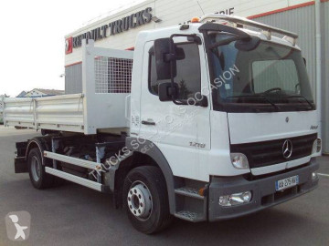 Camion polybenne Mercedes