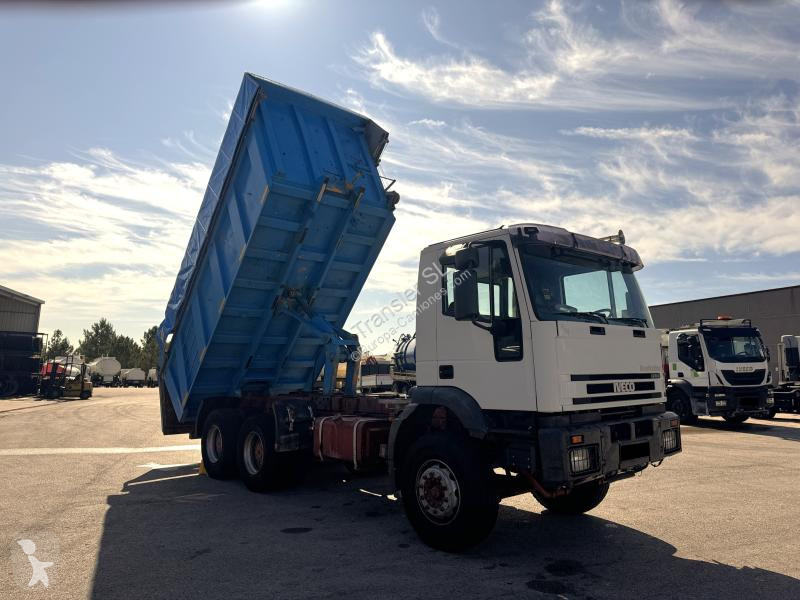 Camión Iveco MP 260 E 35 H