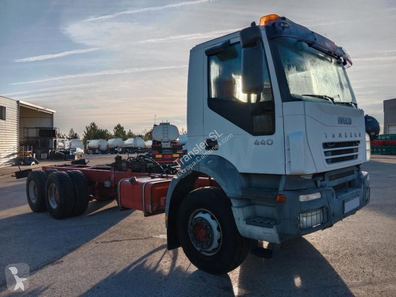 Camion Iveco AD 260 T 44
