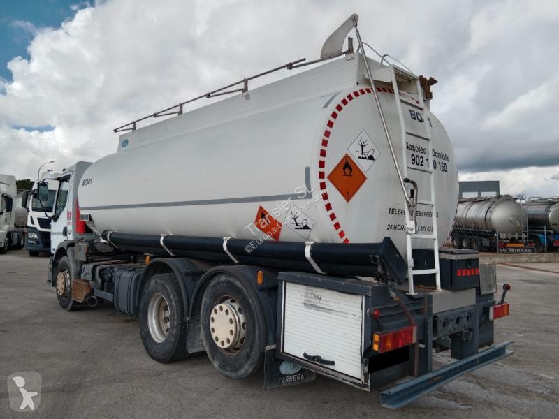 Kamion Renault 320.26 S
