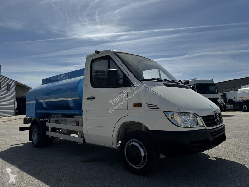 Furgoneta Mercedes Citerna para ADBLUE