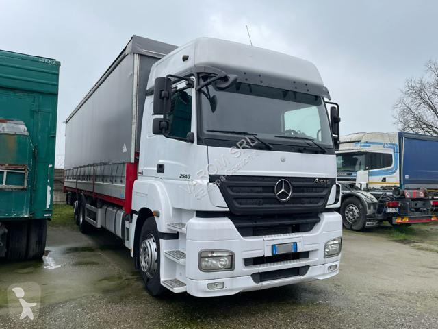 Kamion Mercedes AXOR