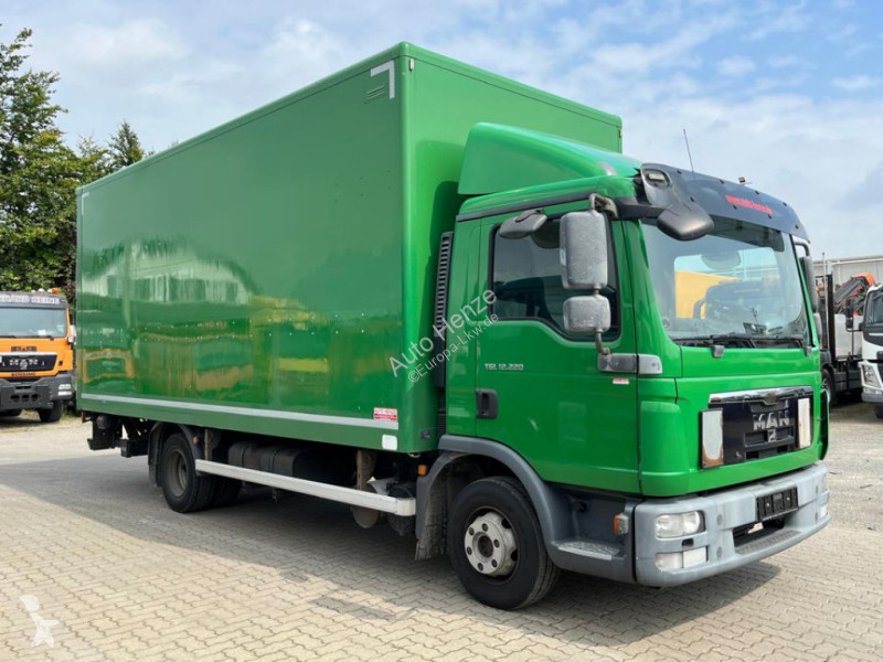 Camion MAN TG-L 12.220 4x2 BL Standardkoffer...