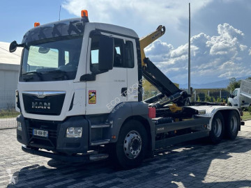 Camion polybenne MAN