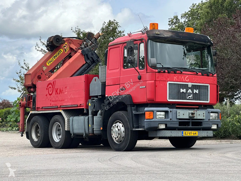 Camion MAN F16 25.502 V10 PALFINGER PK52000...