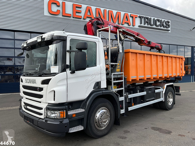 Camion Scania 320 HMF 12 Tonmeter Z-kraan +...