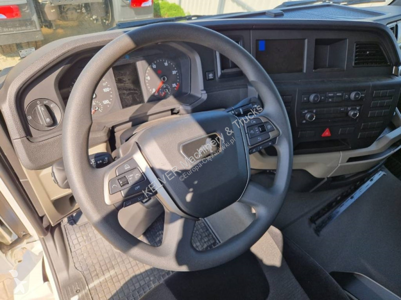 Camião MAN TGS 8x4 kipper