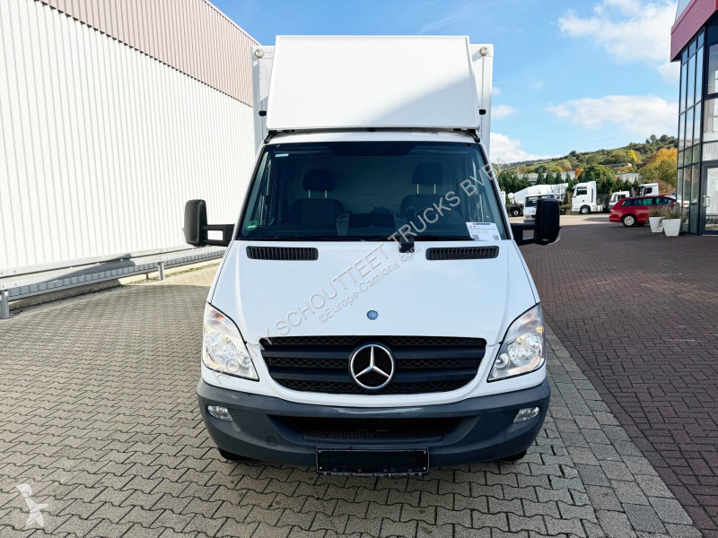 Véhicule utilitaire Mercedes Sprinter 516 CDI...