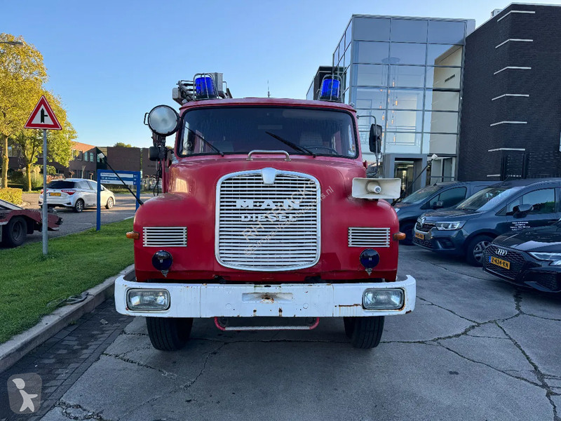 Camion MAN 13 4X2 IRE TRUCK