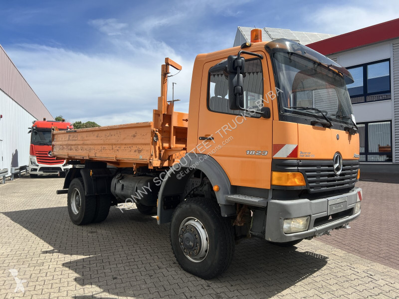 Kamion Mercedes Atego 1823 AK 4x4 Atego 1823 AK...