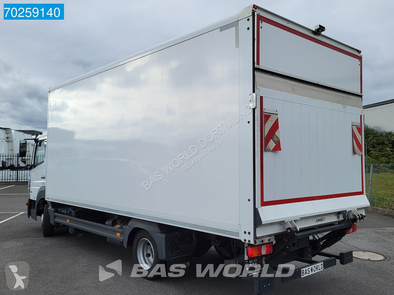 Camion Mercedes 816 4X2 7.49t Thermoking B-100...