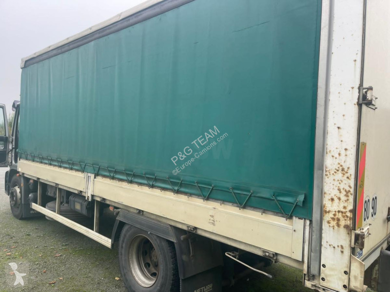 Camion Iveco 180E25