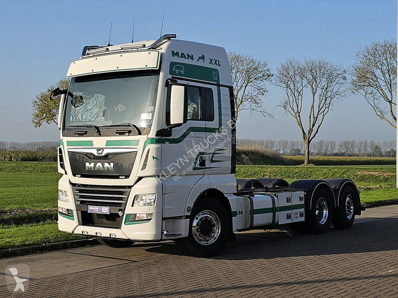 Camion MAN 26.500 XXL 6X2-4 LL WB420