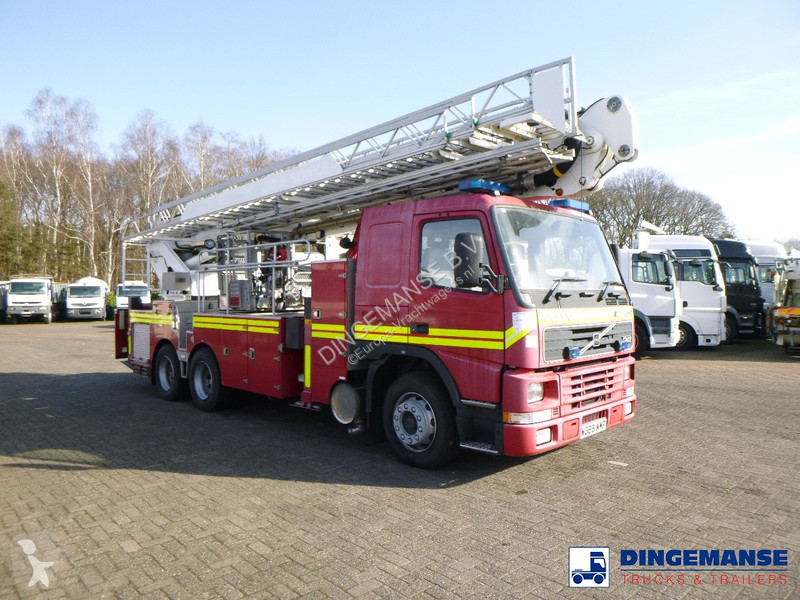 Camion Volvo 6x4 RHD Bronto Skylift F32HDT...
