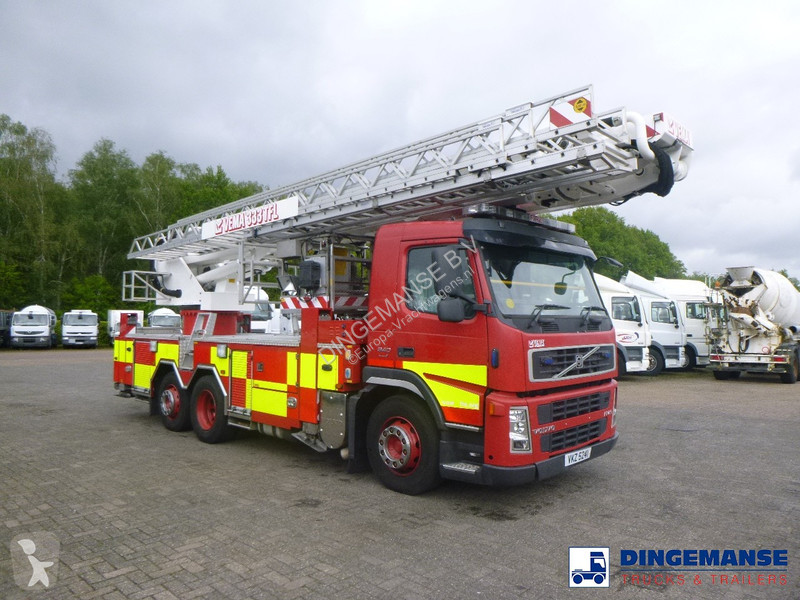 Camion Volvo 340 6x2 RHD Vema 333 TFL fire truck