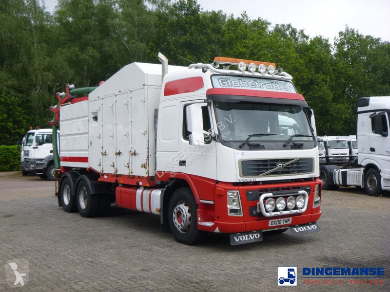 Camion Volvo FM 9 6X4 RHD Eurovac 1200 vacuum...
