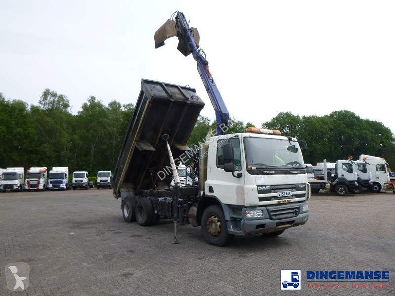 Camion DAF 75310 6x4 RHD tipper + HMF 1144 K-1...