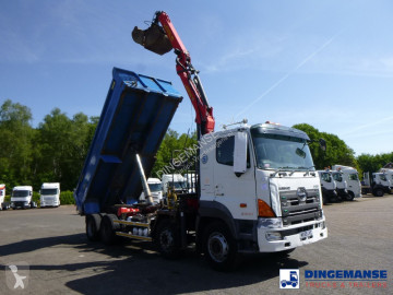 Camion gru Hino