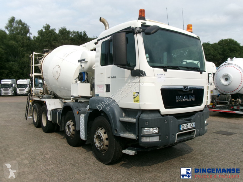 Lastbil MAN 32.360 8X4 Euro 6 Liebherr concrete...