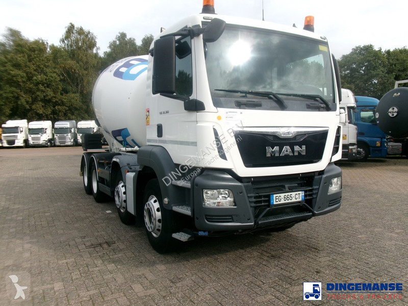 Lastbil MAN 32.360 8X4 Euro 6 Imer concrete...