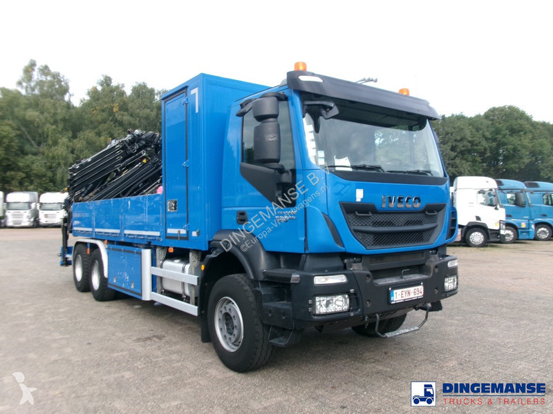 Vrachtwagen Iveco AD260T33 EEV 6X4 + Hiab 377...