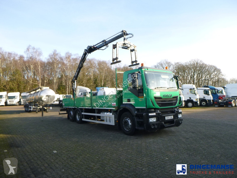 Kamion Iveco 310 6x2 Euro 6 RHD + Atlas 129.3...