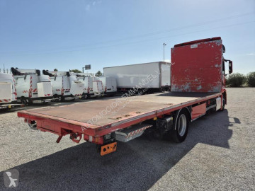 Camion plateau standard Mercedes