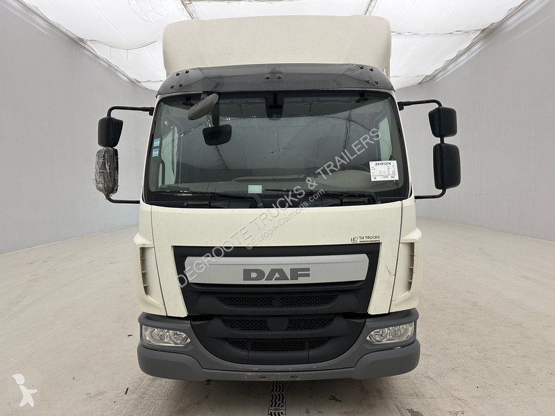 Camion DAF 230