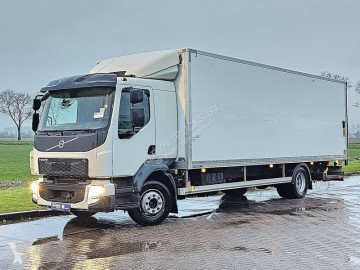 Camion Volvo FL10 210.16 94TKM! LIFT ISO-BOX