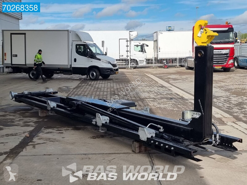 Vrachtwagen Hyva 20-65 S Hooklift 8X4 HYVA...