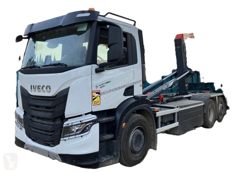Camion Iveco BRAS 20t POTENCE COULISSANTE 6X2...