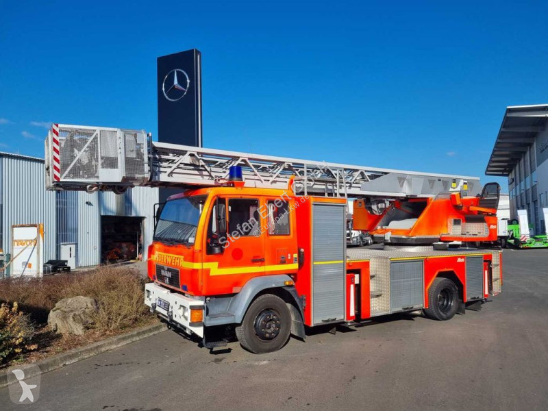 Camion MAN LC Metz DLK 23-12 Feuerwehr Drehleiter