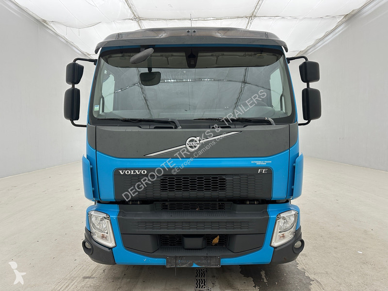 Camion Volvo 320