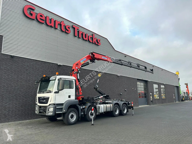 Camion MAN TGS 8X4 BL+ HYVA 18.55.S...