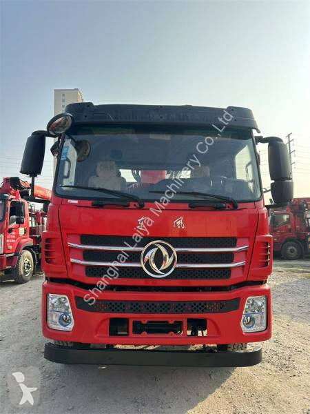 Kamion XCMG 14 TONS