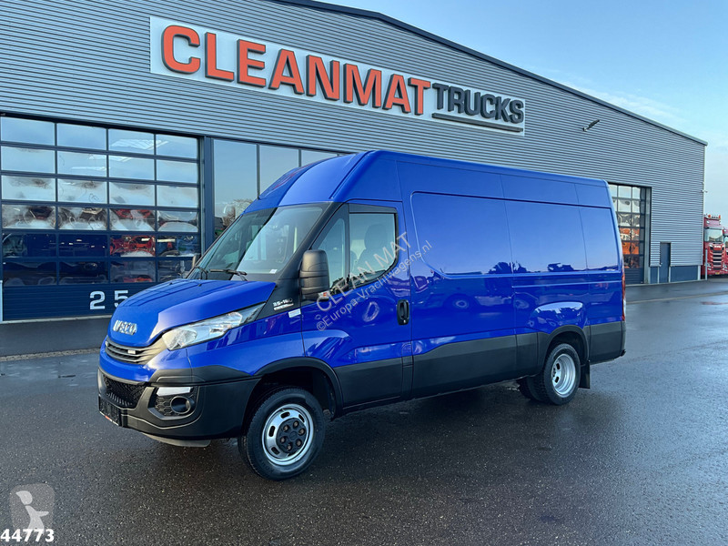 Camion Iveco 35C18 RIONED hogedrukwater...