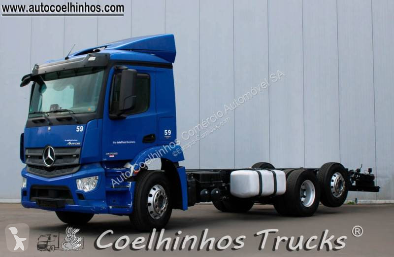 Camion Mercedes 2736