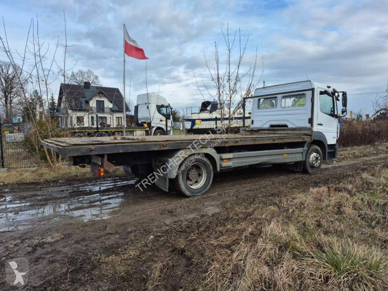 Vrachtwagen Atego 1228