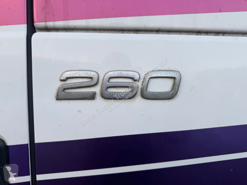 Camion Volvo 260 EURO 3 / I SHIFT