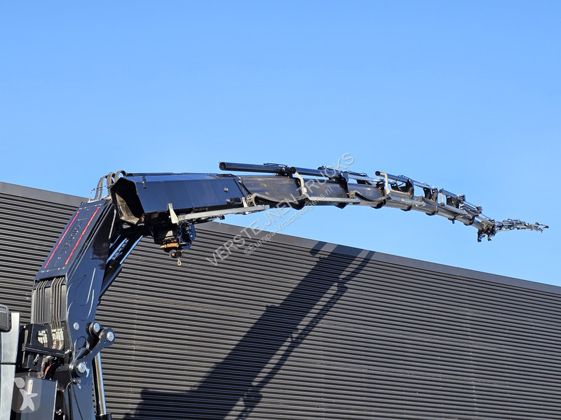 Kamion Volvo 8x2-6 / FASSI F1650 / JIB + WINCH...