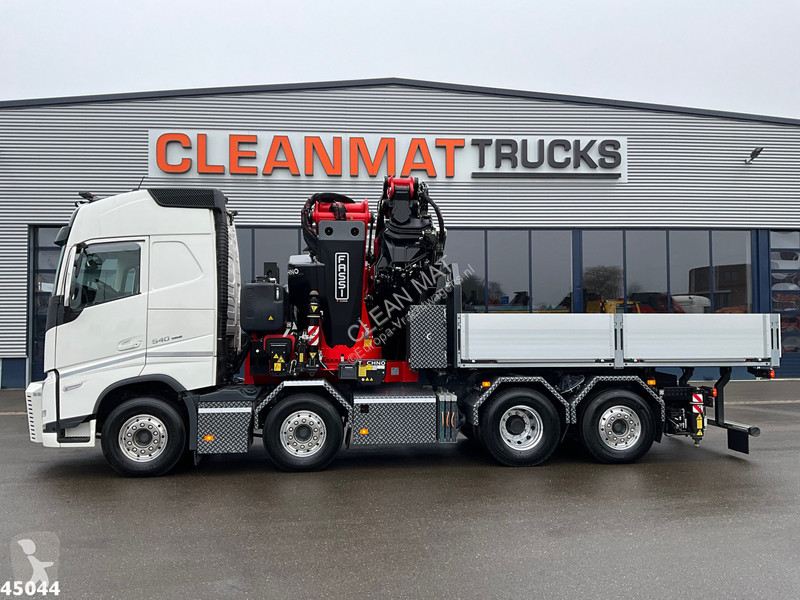 Camion Volvo 8x2 Fassi 145 Tonmeter laadkraan +...